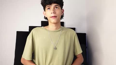 alex_mark_ online show from September 19, 1:45 pm