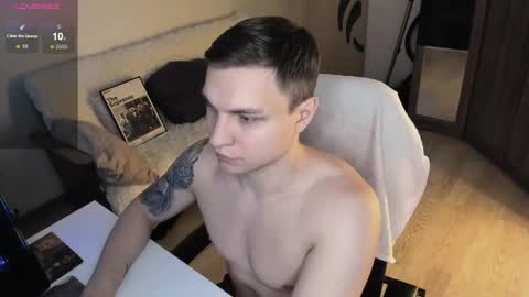 alex_milson online show from October 3, 9:06 am