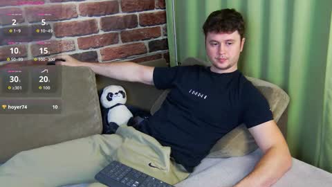 Snapshot of alex_onelove chatting on October 17, 7:11 am Alex online show from October 17, 7:11 am