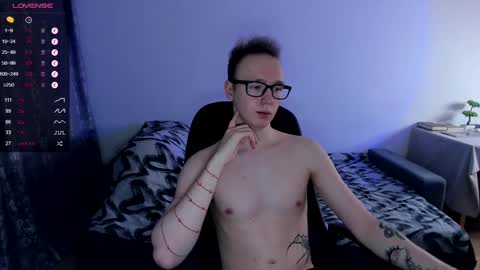 alex_silent online show from February 11, 1:51 pm