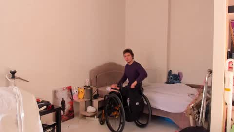 Alex WandHot online show from March 12, 9:55 am