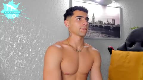 x   online show from February 7, 10:29 am