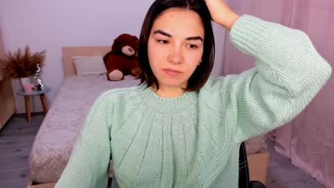 Snapshot of alexa_dolly chatting on December 13, 8:51 am Alexa online show from December 13, 8:51 am