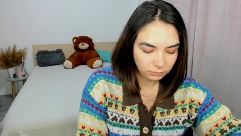 Snapshot of alexa_dolly chatting on February 19, 7:17 am Alexa online show from February 19, 7:17 am