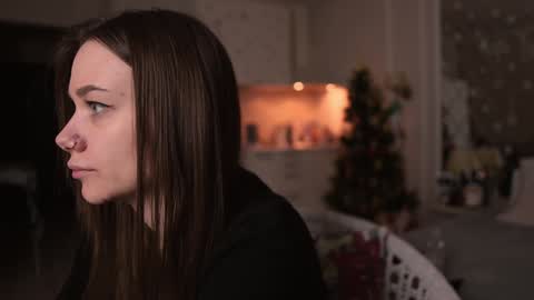 Snapshot of alexa_feels chatting on December 16, 1:42 am Little Duck homie online show from December 16, 1:42 am