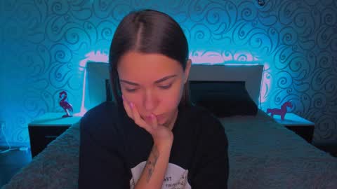 angel online show from December 4, 6:11 am