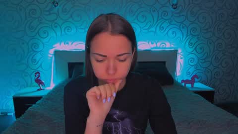 angel online show from December 10, 6:11 am