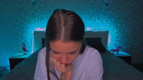 angel online show from December 12, 3:32 am