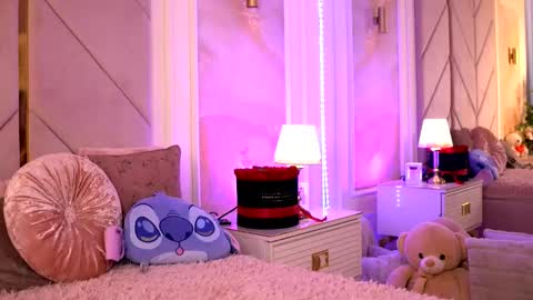 Alexa  online show from March 10, 9:43 am