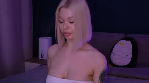 Snapshot of alexamason chatting on February 28, 4:54 am Alexa Mason online show from February 28, 4:54 am