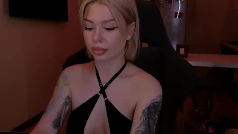 Snapshot of alexamason chatting on November 29, 12:57 am Alexa Mason online show from November 29, 12:57 am