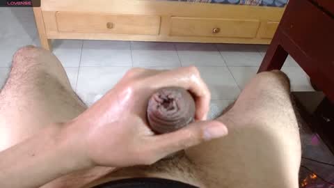 Snapshot of alexander_dimitri chatting on January 1, 9:17 am Benji Alex online show from January 1, 9:17 am