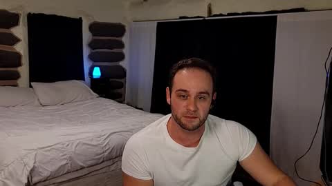 alexanderthemid online show from December 2, 3:45 am