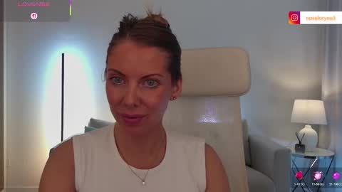 alexandraforyou online show from November 1, 2:30 pm