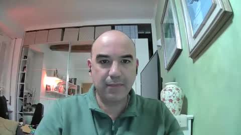 Snapshot of alexct77 chatting on February 21, 6:59 pm alexct77 online show from February 21, 6:59 pm