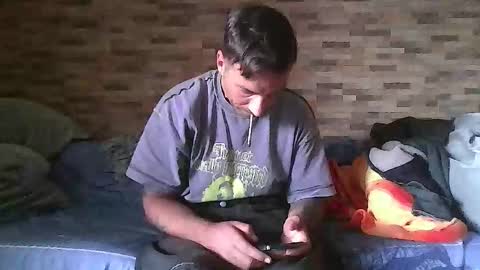 Snapshot of alexdelarge23 chatting on October 9, 1:31 pm alexdelarge23 online show from October 9, 1:31 pm