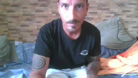 Snapshot of alexdelarge23 chatting on October 19, 11:33 am alexdelarge23 online show from October 19, 11:33 am