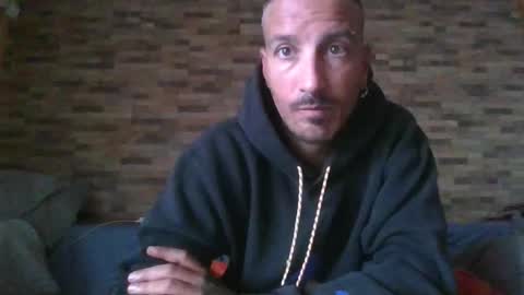 Snapshot of alexdelarge23 chatting on November 27, 10:17 am alexdelarge23 online show from November 27, 10:17 am