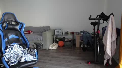 alexfit96 online show from February 7, 1:43 pm