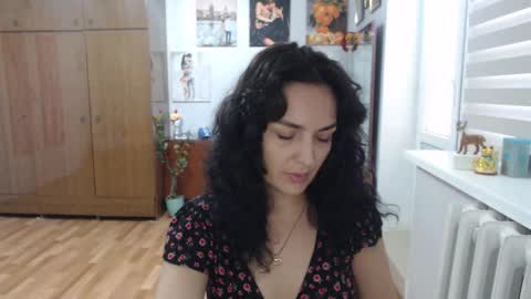 Snapshot of alexismillers chatting on September 14, 7:51 am AlexisMillers online show from September 14, 7:51 am