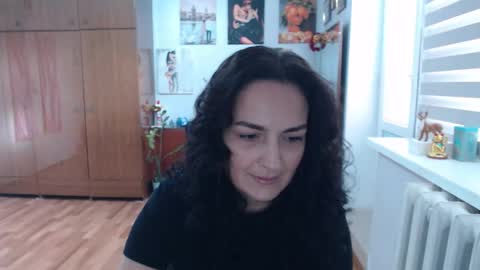 Snapshot of alexismillers chatting on November 19, 11:21 am AlexisMillers online show from November 19, 11:21 am