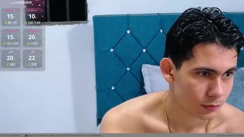 Snapshot of alexispaez457062 chatting on January 25, 5:18 am Alexis online show from January 25, 5:18 am