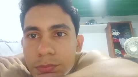 Snapshot of alexispaez457062 chatting on February 22, 3:45 am Alexis online show from February 22, 3:45 am