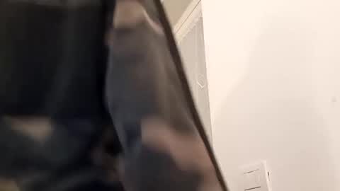 Snapshot of alexniculita33 chatting on October 30, 12:56 am alexniculita33 online show from October 30, 12:56 am