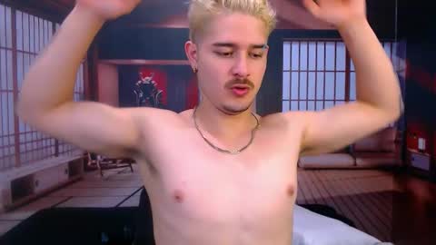 Snapshot of alexpierss chatting on October 23, 7:12 pm Alex online show from October 23, 7:12 pm