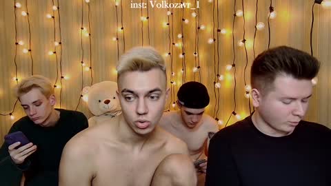 AlexDimaIgor online show from December 13, 5:54 pm