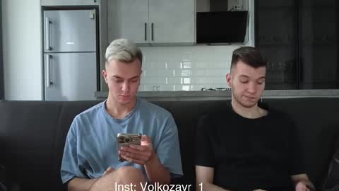 AlexDimaIgor online show from October 14, 1:34 pm