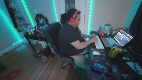 alexxxis2011x3 online show from January 21, 9:46 am