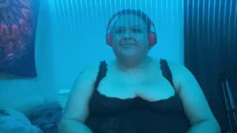 alexxxis2011x3 online show from February 27, 3:36 am