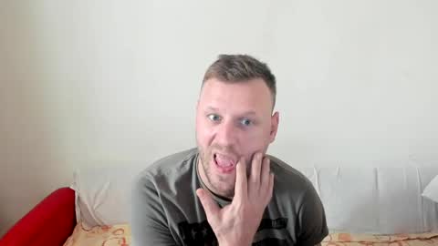 Snapshot of alexyno2020 chatting on January 28, 10:12 am alexyno2022 ONLYFANS online show from January 28, 10:12 am