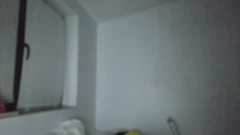 Snapshot of alfiesolomons87 chatting on December 9, 8:01 pm alfiesolomons87 online show from December 9, 8:01 pm