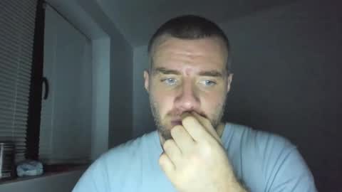 Snapshot of alfiesolomons87 chatting on January 16, 8:03 pm alfiesolomons87 online show from January 16, 8:03 pm