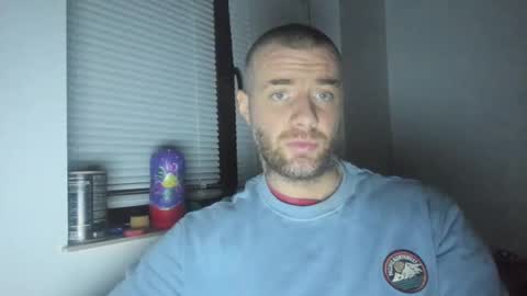 Snapshot of alfiesolomons87 chatting on January 25, 8:31 pm alfiesolomons87 online show from January 25, 8:31 pm