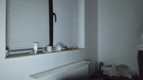 Snapshot of alfiesolomons87 chatting on February 7, 8:10 pm alfiesolomons87 online show from February 7, 8:10 pm