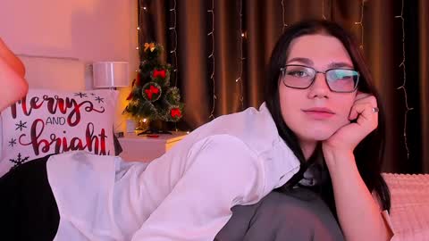 Alfreda online show from December 19, 9:38 pm