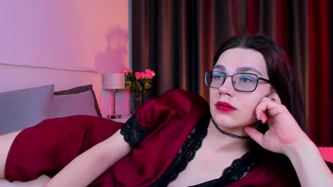 Alfreda online show from February 8, 8:42 pm