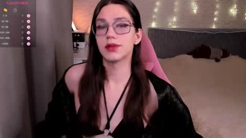 Alfreda online show from September 14, 10:36 am