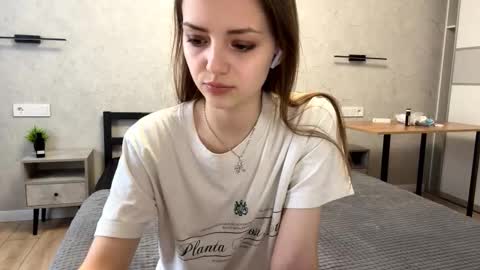 Alice online show from November 22, 11:09 am