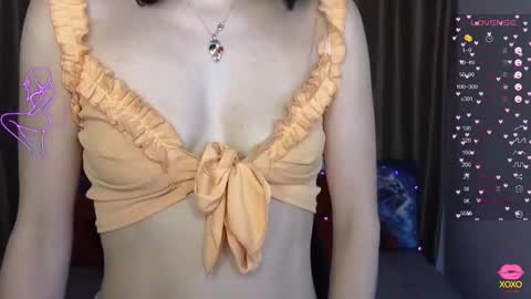 Snapshot of alianna_solo_kiss chatting on February 20, 6:39 am Alianna online show from February 20, 6:39 am