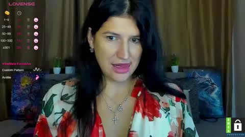 Snapshot of alianna_solo_kiss chatting on October 17, 5:32 am Alianna online show from October 17, 5:32 am