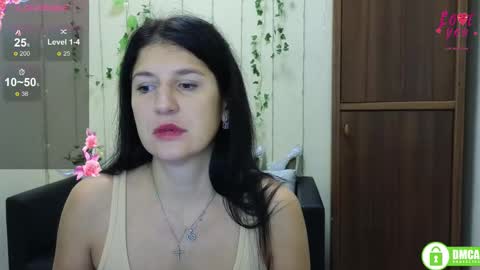 Snapshot of alianna_solo_kiss chatting on October 22, 5:30 am Alianna online show from October 22, 5:30 am