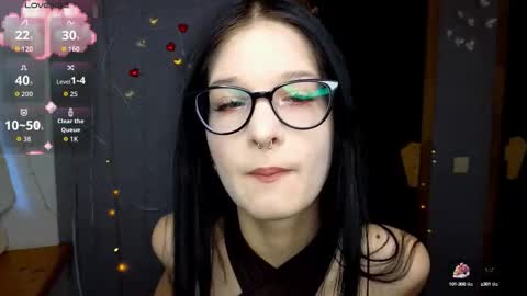 Snapshot of alicamoons chatting on September 11, 11:32 am Alica online show from September 11, 11:32 am