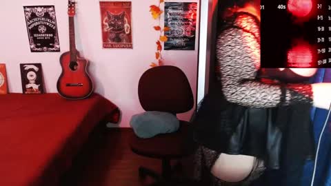   online show from January 2, 3:40 pm