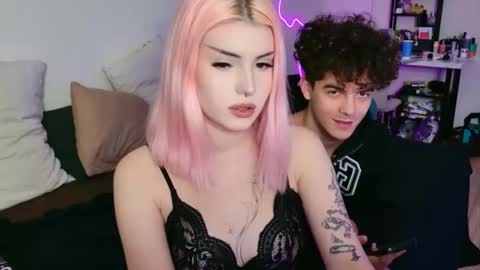 alice and james online show from September 13, 9:14 pm