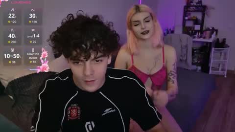 alice and james online show from September 21, 6:42 pm