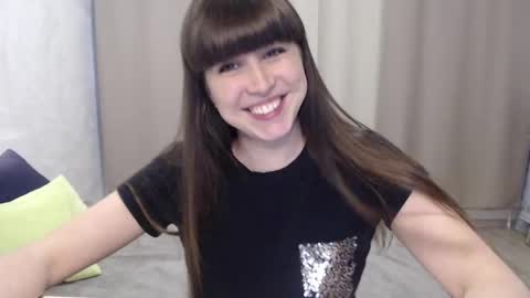 Snapshot of alice_59 chatting on March 5, 2:34 pm alice_59 online show from March 5, 2:34 pm